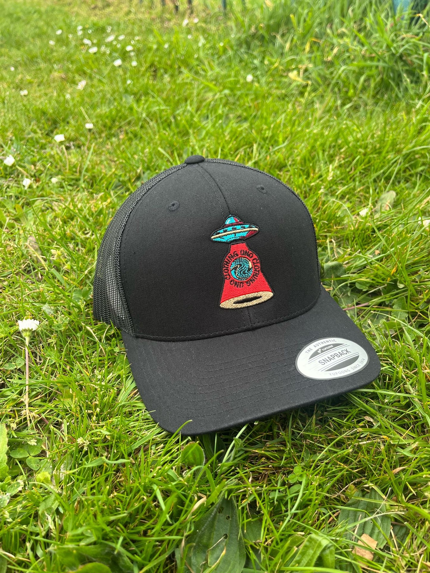 UFO CAP