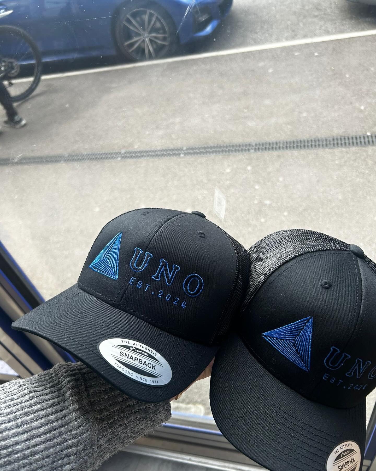 OG CAP (BLACK + BLUE)