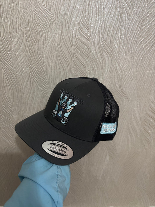 TXZ X UNO LIMITED EDITON CAP